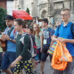 06.08.2017 Wiślica. Pielgrzymi wyruszyli z Wiślicy. / Kamil Włosowicz / Piesza pielgrzymka pod hasłem „Idźcie i głoście. Z Maryją niesiemy światu Chrystusa” wyruszyła z Wiślicy