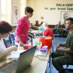 01.08.2017 Kielce. Honorowe oddawanie krwi w jednostce na Bukówce. / Marzena Mąkosa - Radio Kielce / Honorowe oddawanie krwi.