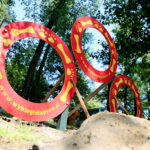 01.08.2017 Kielce. Budowa parku dla psów nad kieleckim zalewem. / Marzena Mąkosa - Radio Kielce / Park dla psów