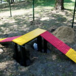 01.08.2017 Kielce. Budowa parku dla psów nad kieleckim zalewem. / Marzena Mąkosa - Radio Kielce / Park dla psów