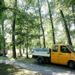 01.08.2017 Kielce. Budowa parku dla psów nad kieleckim zalewem. / Marzena Mąkosa - Radio Kielce / Park dla psów