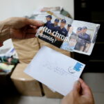 02.08.2017 Kielce. Obraźliwe napisy na drzwiach biura poselskiego PO. / Marzena Mąkosa - Radio Kielce / List wysłany do biura parlamentarnego Platformy Obywatelskiej w Kielcach