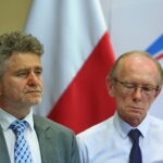 04.08.2017 Kielce. Konferencja prasowa. Podsumowanie pierwszych dni składania wniosków w ramach programu Rodzina 500 Plus. / Marzena Mąkosa - Radio Kielce / Senator RP - Krzysztof Słoń i Dyrektor MOPR Kielce - Marek Scelina