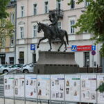 04.08.2017 Kielce. Wystawa o Marszałku Piłsudskim na placu Wolności. / Marzena Mąkosa - Radio Kielce / Wystawa dotycząca Marszałka Józefa Piłsudskiego na Placu Wolności