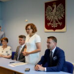 04.08.2017 Kielce. Wręczenie promes dla gmin i powiatów na inwestycje drogowe. / Marzena Mąkosa - Radio Kielce / Poseł na sejm RP - Maria Zuba, Senator RP - Krzysztof Słoń, Wojewoda Świętokrzyski - Agata Wojtyszek i Poseł na sejm RP - Michał Cieślak