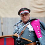 06.08.2017 Kielce. Rekonstrukcja pod Hotelem Bristol. / Marzena Mąkosa - Radio Kielce / Pod hotelem Bristol odtworzono potyczkę z 1914 roku. Na zdjęciu Mariusz Kowalski - wiceprezes zarządu kieleckiego ochotniczego szwadronu kawalerii im. 13 Pułku Ułanów Wileńskich