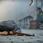 06.08.2017 Kielce. Rekonstrukcja pod Hotelem Bristol. / Marzena Mąkosa - Radio Kielce / Pod hotelem Bristol odtworzono potyczkę z 1914 roku