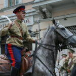 06.08.2017 Kielce. Rekonstrukcja pod Hotelem Bristol. / Marzena Mąkosa - Radio Kielce / Pod hotelem Bristol odtworzono potyczkę z 1914 roku