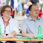 06.08.2017 Chmielnik. XVIII Powiatowy Przegląd Zespołów Folklorystycznych. / Marzena Mąkosa - Radio Kielce / Przegląd Zespołów Folklorystycznych. Jury w składzie : Aleksandra Imosa, Sławomir Gąbka