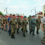 09.08.2017 Jędrzejów. Kadrówka dotarła do Jędrzejowa. / Marzena Mąkosa - Radio Kielce / 09.08.2017 Marsz Szlakiem Kadrówki dotarł do Jędrzejowa