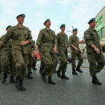 09.08.2017 Jędrzejów. Kadrówka dotarła do Jędrzejowa. / Marzena Mąkosa - Radio Kielce / 09.08.2017 Marsz Szlakiem Kadrówki dotarł do Jędrzejowa