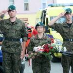 09.08.2017 Jędrzejów. Kadrówka dotarła do Jędrzejowa. / Marzena Mąkosa - Radio Kielce / 09.08.2017 Marsz Szlakiem Kadrówki dotarł do Jędrzejowa