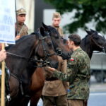 09.08.2017 Jędrzejów. Kadrówka dotarła do Jędrzejowa. / Marzena Mąkosa - Radio Kielce / 09.08.2017 Marsz Szlakiem Kadrówki dotarł do Jędrzejowa