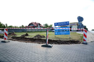 09.08.2017 Kielce. Świętokrzyskie Centrum Onkologii. Remont parkingu. / Marzena Mąkosa - Radio Kielce / Remont parkingu