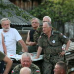 10.08.2017 Choiny. Wybory przyszłorocznego komendanta 53. Marszu Szlakiem Kadrówki. / Marzena Mąkosa - Radio Kielce / Uczestnicy Marszu oczekujący na rozpoczęcie wyborów nowego komendanta.