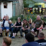 10.08.2017 Choiny. Wybory przyszłorocznego komendanta 53. Marszu Szlakiem Kadrówki. / Marzena Mąkosa - Radio Kielce / Uczestnicy Marszu Szlakiem Kadrówki podczas zebrania związanego z wyborem przyszłorocznego komendanta