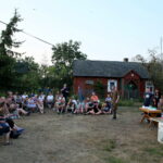 10.08.2017 Choiny. Wybory przyszłorocznego komendanta 53. Marszu Szlakiem Kadrówki. / Marzena Mąkosa - Radio Kielce / Uczestnicy Marszu Szlakiem Kadrówki w czasie zebrania związanego z wyborem nowego komendanta