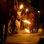 11.08.2017 Nowa Słupia. Płonące pochodnie / Marzena Mąkosa - Radio Kielce / Nowa Słupia. Uroczysty Korowód z Pochodniami z okazji 51. Dymarek Świętokrzyskich.