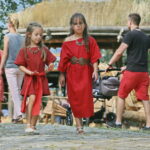 12.08.2017 Nowa Słupia. 51. Dymarki w Centrum Kulturowo - Archeologicznym. / Marzena Mąkosa - Radio Kielce / 51. Dymarki w Centrum Kulturowo - Archeologicznym.