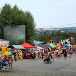 12.08.2017 Nowa Słupia. Stragany na 51. Dymarkach w Centrum Kulturowo - Archeologicznym. / Marzena Mąkosa - Radio Kielce / 51. Dymarki w Centrum Kulturowo - Archeologicznym.