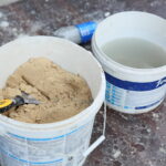 14.08.2017 Kielce. Przygotowywanie cementu / Marzena Mąkosa - Radio Kielce / Remont w KCK. Zakończy modernizację obiektu