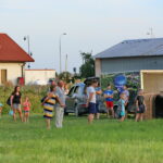 18.08.2017 Pińczów. Fiesta Balonowa. / Marzena Mąkosa - Radio Kielce / Obserwatorzy wydarzenia