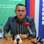 29.08.2017 Kielce. PSS "Społem" tytularnym sponsorem kieleckich siatkarzy / Marzena Mąkosa - Radio Kielce / Wiesław Tkaczuk - Wiceprezes Effector Kielce