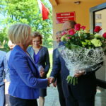 30.08.2017 Kielce. Briefing prasowy. Spotkanie sekretarza stanu w Ministerstwie Edukacji Narodowej z dziećmi z Nakła. / Marzena Mąkosa - Radio Kielce / Uroczyste przywitanie Marzeny Machałek - sekretarza stanu w Ministerstwie Edukacji Narodowej