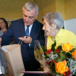 Stefania Zaręba i wicewojewoda Andrzej Bętkowski / Ewa Pociejowska-Gawęda / Radio Kielce