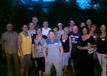 Członkowie stowarzyszenia Ogólnopolski Klub Wysokich w Opatowie