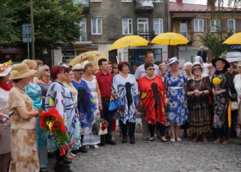 Ostrowieckie Senioralia (19 czerwca 2016 r) / Teresa Czajkowska / Radio Kielce