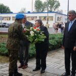 01.09.2017 Jędrzejów. 78 rocznica wybuchu II wojny światowej. Uroczystości przed pomnikiem Bohaterów Ziemi Jędrzejowskiej. / Ewa Pociejowska-Gawęda - Radio Kielce / 01.09.2017 Jędrzejów. 78 rocznica wybuchu II wojny światowej. Uroczystości przed pomnikiem Bohaterów Ziemi Jędrzejowskiej.