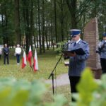 Uroczystości upamiętniające żołnierzy Wojska Polskiego i funkcjonariuszy Policji Państwowej zamordowanych w Katyniu, Charkowie, Twerze i Miednoje / Ewa Pociejowska - Gawęda / Radio Kielce