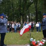 Uroczystości upamiętniające żołnierzy Wojska Polskiego i funkcjonariuszy Policji Państwowej zamordowanych w Katyniu, Charkowie, Twerze i Miednoje / Ewa Pociejowska - Gawęda / Radio Kielce