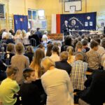 Szkoła Podstawowa. Odnowienie nagrobka Salomei Skłodowskiej, babki Marie-Curie Skłodowskiej / Bartłomiej Zapała / Radio Kielce