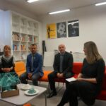 05.09.2017 Kielce. Instytut Dizajnu. Zestawu naczyń ceramicznych inspirowanego bryłą dworca PKS. Joanna Kurkiewicz, Paula Dulnik, Krzysztof Kucharczyk, Rafał Nowak i Monika Stoińska. / Katarzyna Prędotka - Radio Kielce / 05.09.2017 Kielce. Instytut Dizajnu. Zestawu naczyń ceramicznych inspirowanego bryłą dworca PKS. Joanna Kurkiewicz, Paula Dulnik, Krzysztof Kucharczyk, Rafał Nowak i Monika Stoińska.