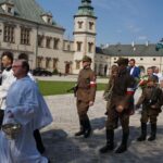 Odsłonięcie tablicy upamiętniającej żołnierzy Narodowych Sił Zbrojnych / Michał Kita / Radio Kielce