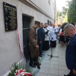 Odsłonięcie tablicy upamiętniającej żołnierzy Narodowych Sił Zbrojnych / Michał Kita / Radio Kielce