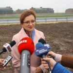 Otwarcie nowego odcinka drogi ekspresowej S7 Jędrzejów – granica województwa świętokrzyskiego. Wojewoda Świętokrzyski Agata Wojtyszek / Michał Kita / Radio Kielce