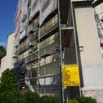 Trwa remont frontowej ściany gotycko-renesansowego kościoła Świętej Trójcy / Kamil Włosowicz / Radio Kielce