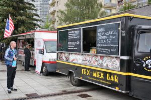 03.09.2017. Skarżysko-Kamienna. Street Food Polska Festival / Tomasz Piwko - Radio Kielce / 03.09.2017. Skarżysko-Kamienna. Street Food Polska Festival