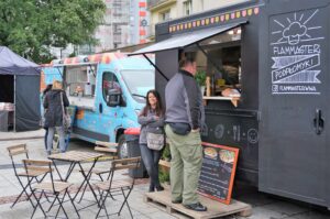 03.09.2017. Skarżysko-Kamienna. Street Food Polska Festival / Tomasz Piwko - Radio Kielce / 03.09.2017. Skarżysko-Kamienna. Street Food Polska Festival