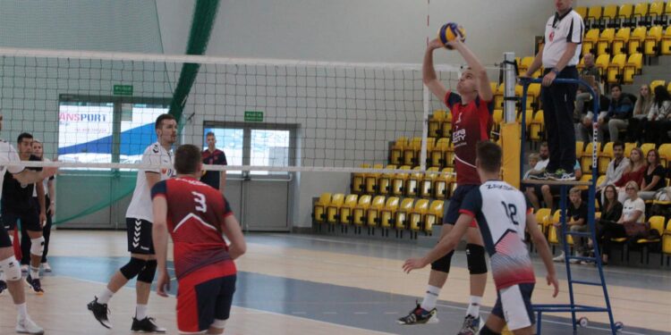 Mecz siatkarski Społem Kielce - ZAKSA Kędzierzyn-Koźle / Maciej Makuła  / Radio Kielce