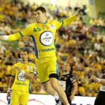 PGNiG Superliga. Mecz PGE Vive Kielce - MMTS Kwidzyn. Darko Djukic / Jarosław Kubalski / Radio Kielce