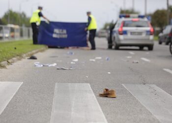 Śmiertelne potrącenie przy ulicy Warszawskiej / Jarosław Kubalski / Radio Kielce