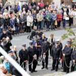 Bp Kazimierz Ryczan nie żyje. Uroczystości pogrzebowe. Wierni przybyli na pożegnanie byłego ordynariusza / Jarosław Kubalski / Radio Kielce