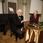 Projekcja filmu "Konterfekty Króla Jegomości" w Sanatorium Marconi. Reżyser i scenarzysta dokumentu  i prowadząca spotkanie Kama Kępczyńska-KaletaStanisław Janicki / Jarosław Kubalski / Radio Kielce