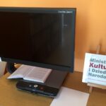 Sprzęt dla niewidomych i słabowidzących w bibliotece przy ulicy Okrzei / Iwona Murawska / Radio Kielce