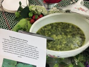 Nasze sandomierskie - kulinaria regionalne. Konkurs o Srebrną Chochlę. Zupa pokrzywowa ze słoniną / Grażyna Szlęzak-Wójcik / Radio Kielce