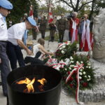 01.09.2017 Kielce. Uroczystości w 78. rocznicę wybuchu II Wojny Światowej. Złożenie kwiatów Kwaterze Ofiar Września 1939 / Jarosław Kubalski / Radio Kielce